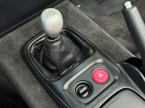 Used 2001 Honda S2000 image 23