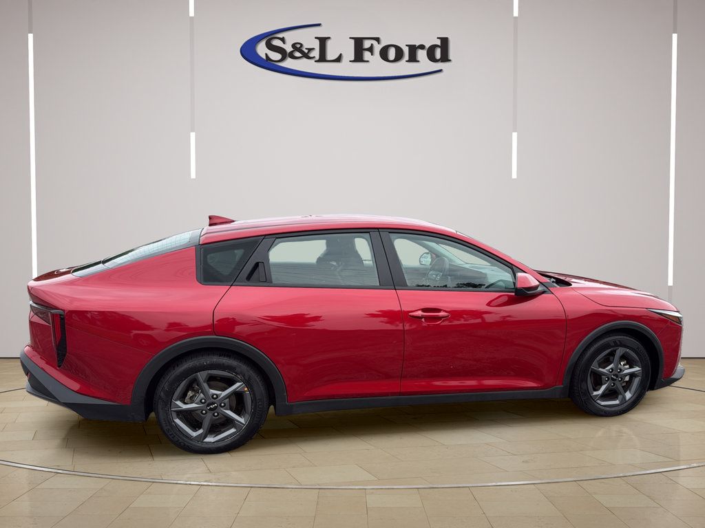 Used 2025 Kia K4 FWD image 9