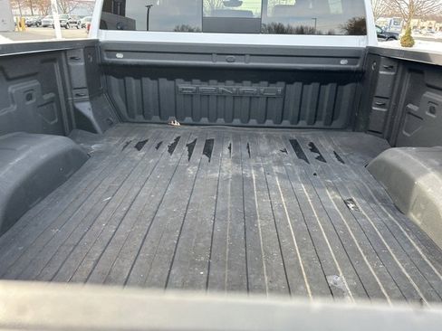 Used 2023 GMC Sierra 2500 Denali w/ Denali Ultimate Package image 14