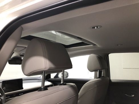 New 2026 Honda HR-V EX-L image 18