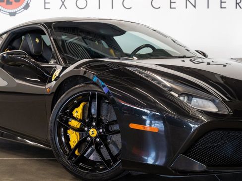 Used 2017 Ferrari 488 GTB image 30