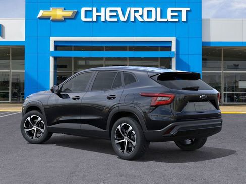 New 2026 Chevrolet Trax RS image 3