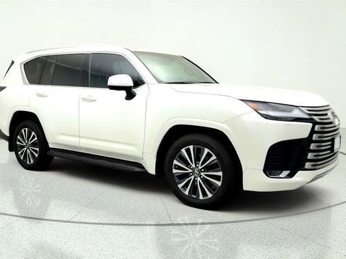 Used 2023 Lexus LX 600 4WD w/ Interior Upgrade Package image 3