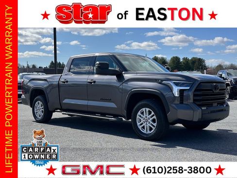 Used 2022 Toyota Tundra SR5 w/ SR5 Convenience Package AWD/4WD image 1