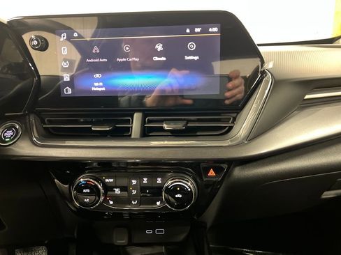 New 2026 Chevrolet Trax ACTIV w/ Sunroof Package image 22