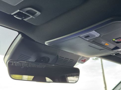 Used 2025 Toyota Tacoma SR5 image 26