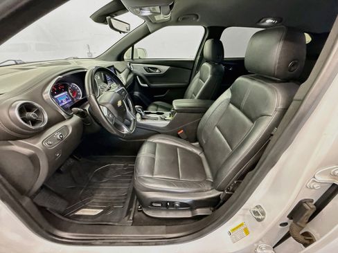 Used 2020 Chevrolet Blazer LT w/ Sound & Technology Package FWD image 13