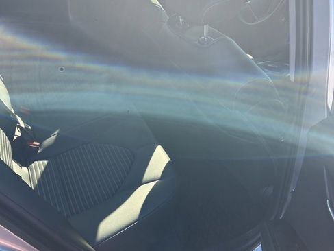 Used 2022 Toyota Camry SE image 8