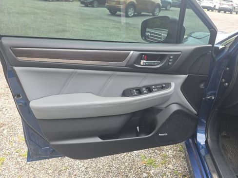 Used 2019 Subaru Legacy 2.5i Limited AWD/4WD image 13