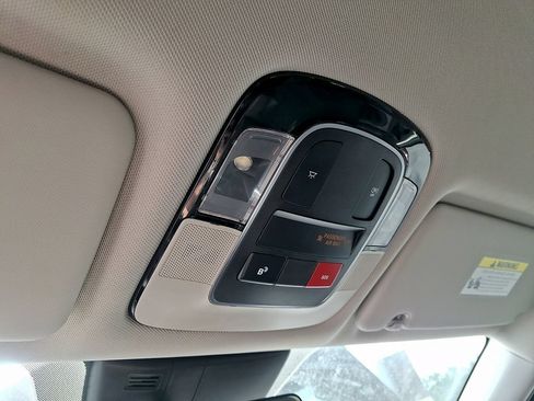 Used 2025 Hyundai Tucson SEL FWD image 26