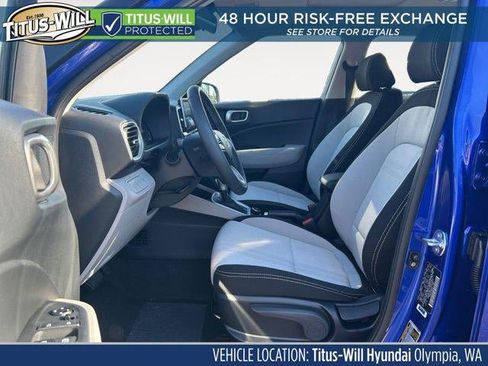 New 2026 Hyundai Venue SEL FWD image 15