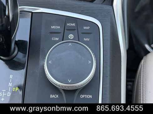 Used 2021 BMW 330i xDrive Sedan w/ Premium Package AWD/4WD image 27