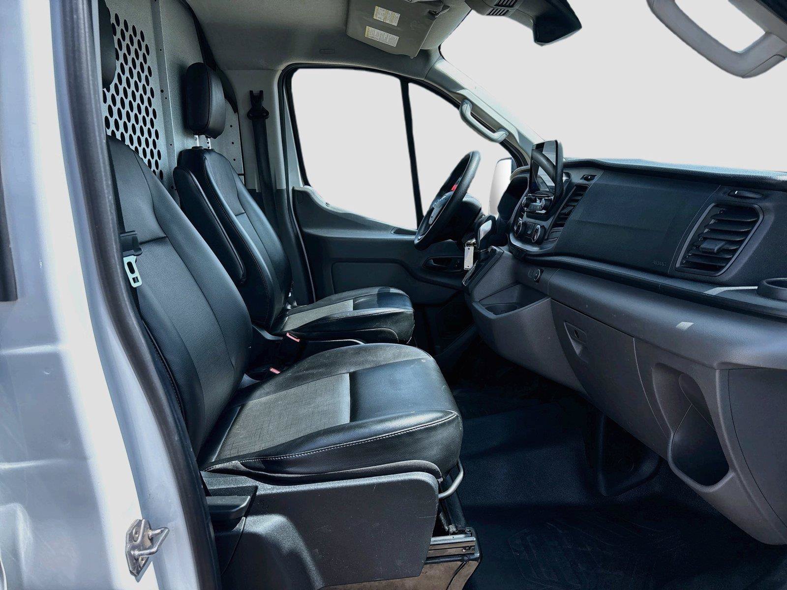 Used 2020 Ford Transit 150 Low Roof RWD image 23