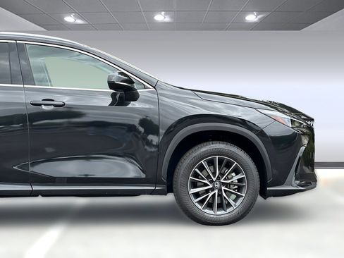 Certified 2026 Lexus NX 350 AWD w/ Accessory Package (Z1) image 34