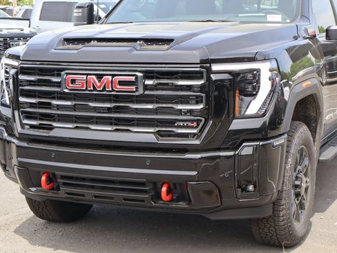 New 2026 GMC Sierra 2500 AT4 w/ AT4 Premium Plus Package AWD/4WD image 4