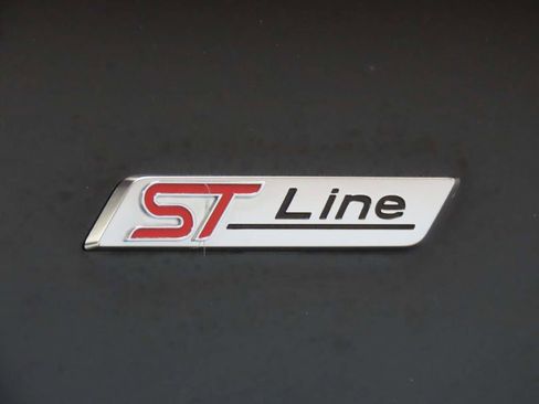 Used 2024 Ford Escape ST-Line FWD image 17