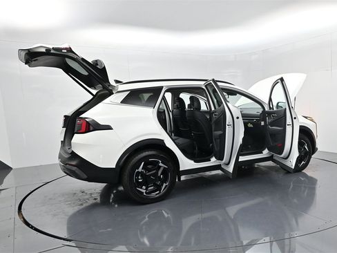 New 2026 Kia Sportage EX w/ EX Panoramic Sunroof Package image 52