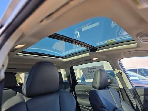 New 2026 Subaru Ascent Touring AWD/4WD image 9