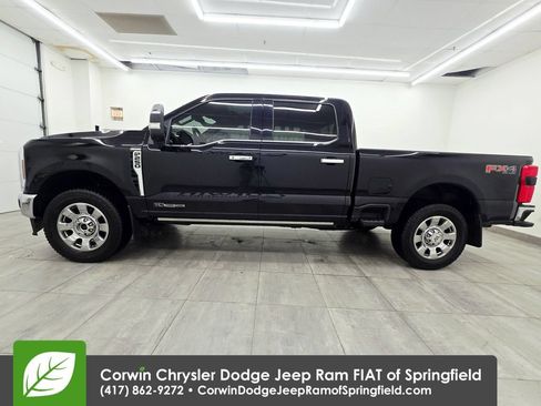 Used 2025 Ford F250 King Ranch AWD/4WD image 2