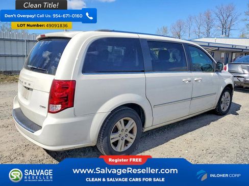 Used 2013 Dodge Grand Caravan Crew image 4