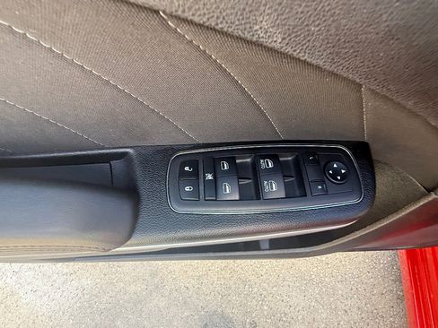 Used 2023 Dodge Charger SXT image 18