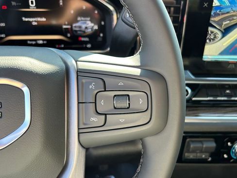 New 2026 GMC Sierra 1500 Elevation image 12