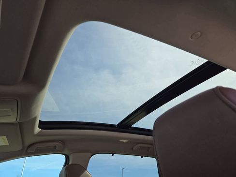 Used 2023 Acura MDX w/Technology Package image 17