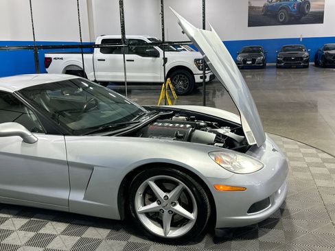 Used 2011 Chevrolet Corvette Coupe w/ Roof Package image 41