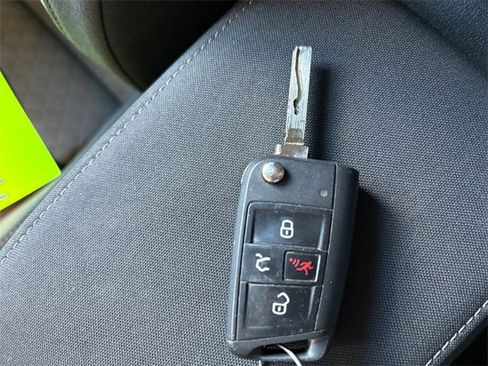 Used 2020 Volkswagen Tiguan S w/ 3rd Row Seat Package image 20