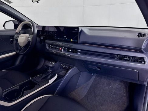 New 2025 Kia K4 GT-Line Turbo image 30