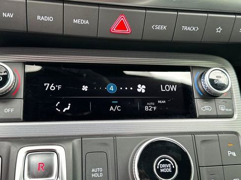 Used 2023 Hyundai Palisade Calligraphy w/ Cargo Package FWD image 24