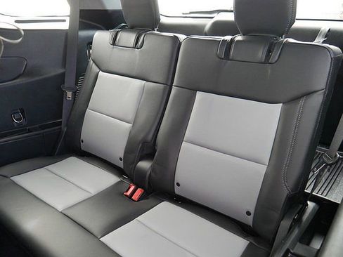 Used 2023 Ford Explorer XLT w/ Equipment Group 202A image 17