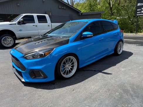 Used 2017 Ford Focus RS AWD/4WD image 1