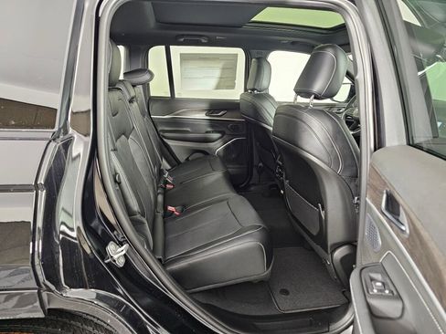 New 2026 Jeep Grand Cherokee Limited AWD/4WD image 37