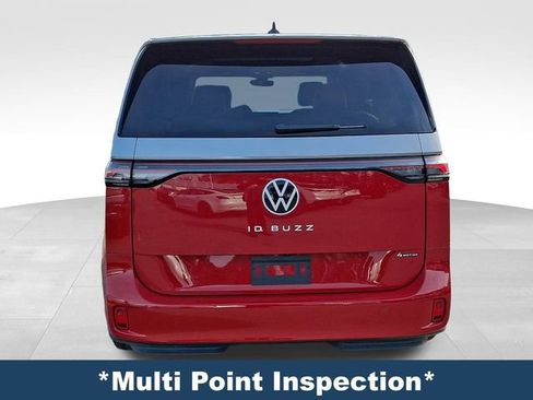Used 2025 Volkswagen ID. Buzz Pro S Plus image 6