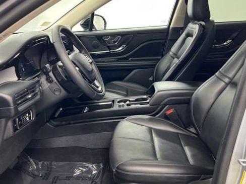 Used 2023 Lincoln Corsair AWD w/ Equipment Group 101A image 15