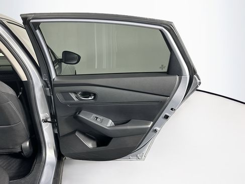 Used 2025 Honda Accord SE image 29