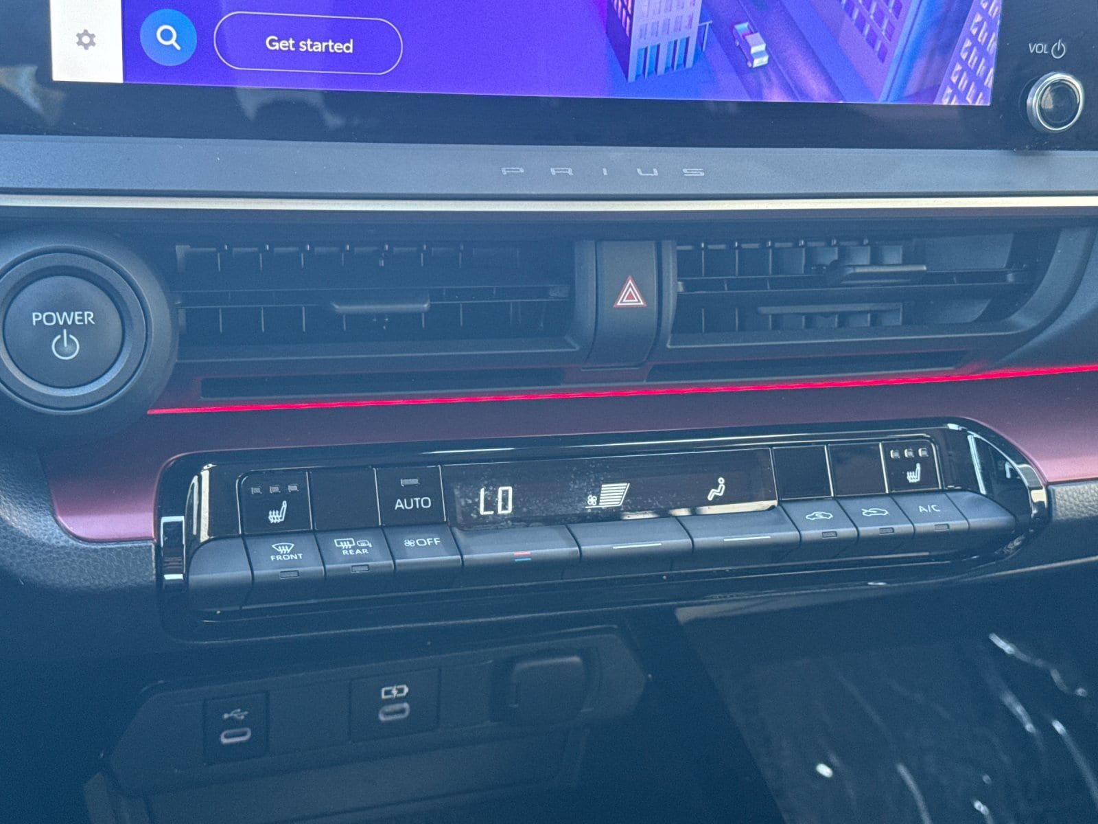 Used 2025 Toyota Prius Plug-In Hybrid FWD image 21