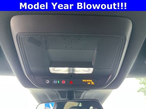 New 2024 Chevrolet Blazer EV LT image 19