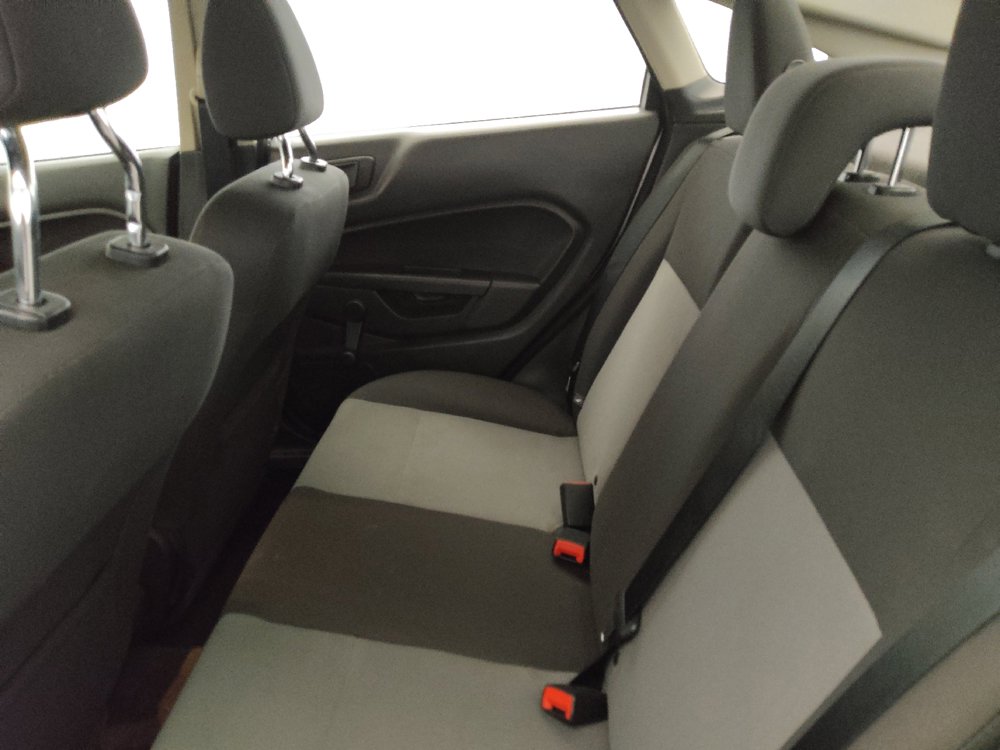 Used 2016 Ford Fiesta S FWD image 18