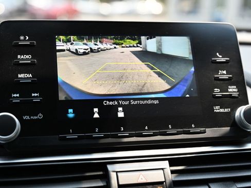 Used 2020 Honda Accord LX image 16