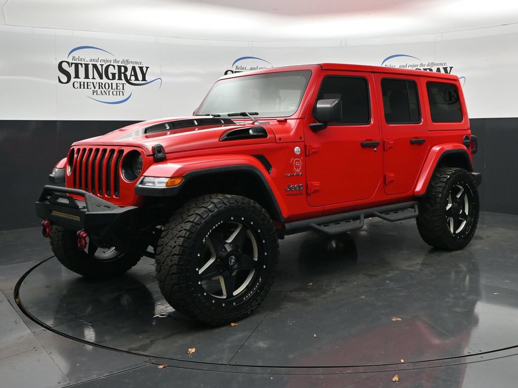Used 2020 Jeep Wrangler Unlimited Sahara AWD/4WD image 3