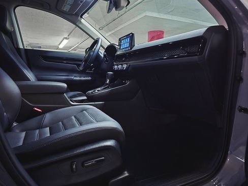 Used 2024 Honda CR-V EX-L image 32