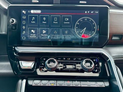 Used 2025 GMC Sierra 2500 Denali Ultimate image 33