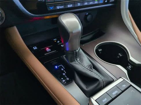 Used 2022 Lexus RX 350 w/ Premium Package image 35