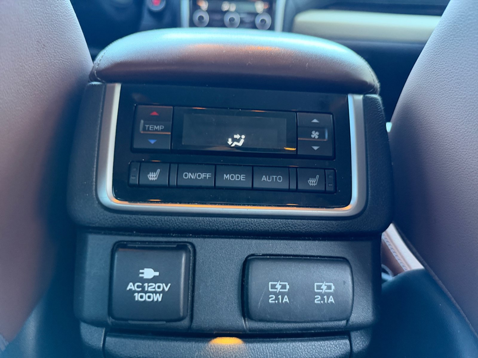 Used 2019 Subaru Ascent Touring AWD/4WD image 32
