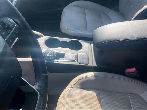 Certified 2020 Ford Escape Titanium AWD/4WD image 16