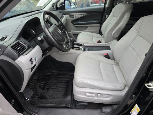 Used 2019 Honda Pilot EX-L image 12