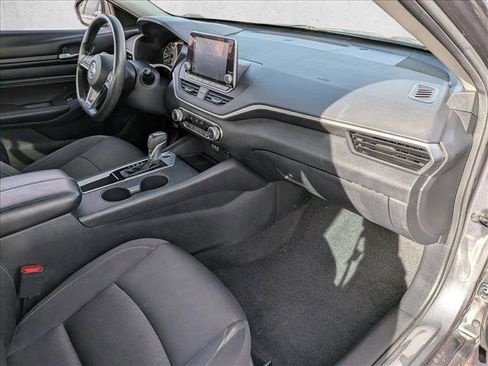 Used 2020 Nissan Altima 2.5 S image 19