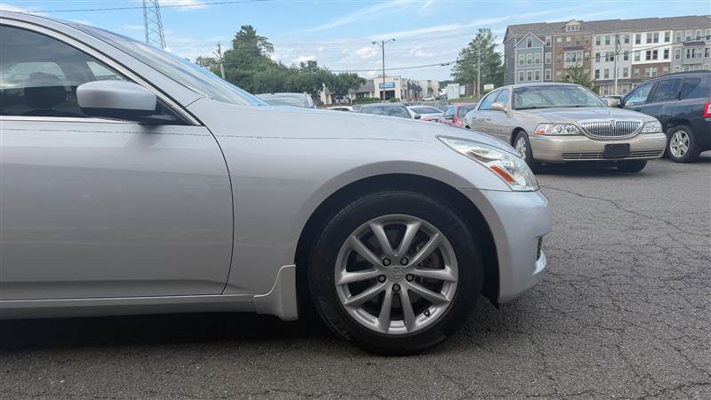 Used 2009 INFINITI G37 Journey w/ Premium Pkg RWD image 4